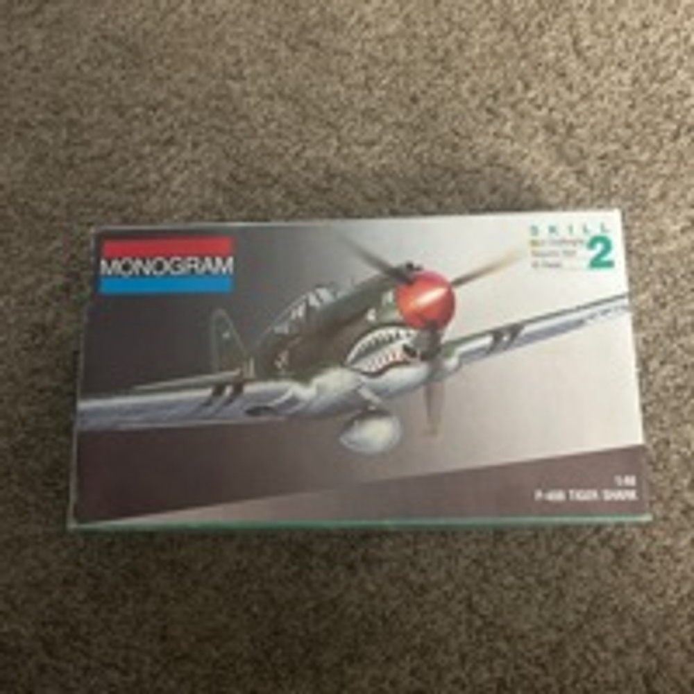 Monogram P-40B Tiger Shark 1:48 Scale Model Kit - Gray/Red
